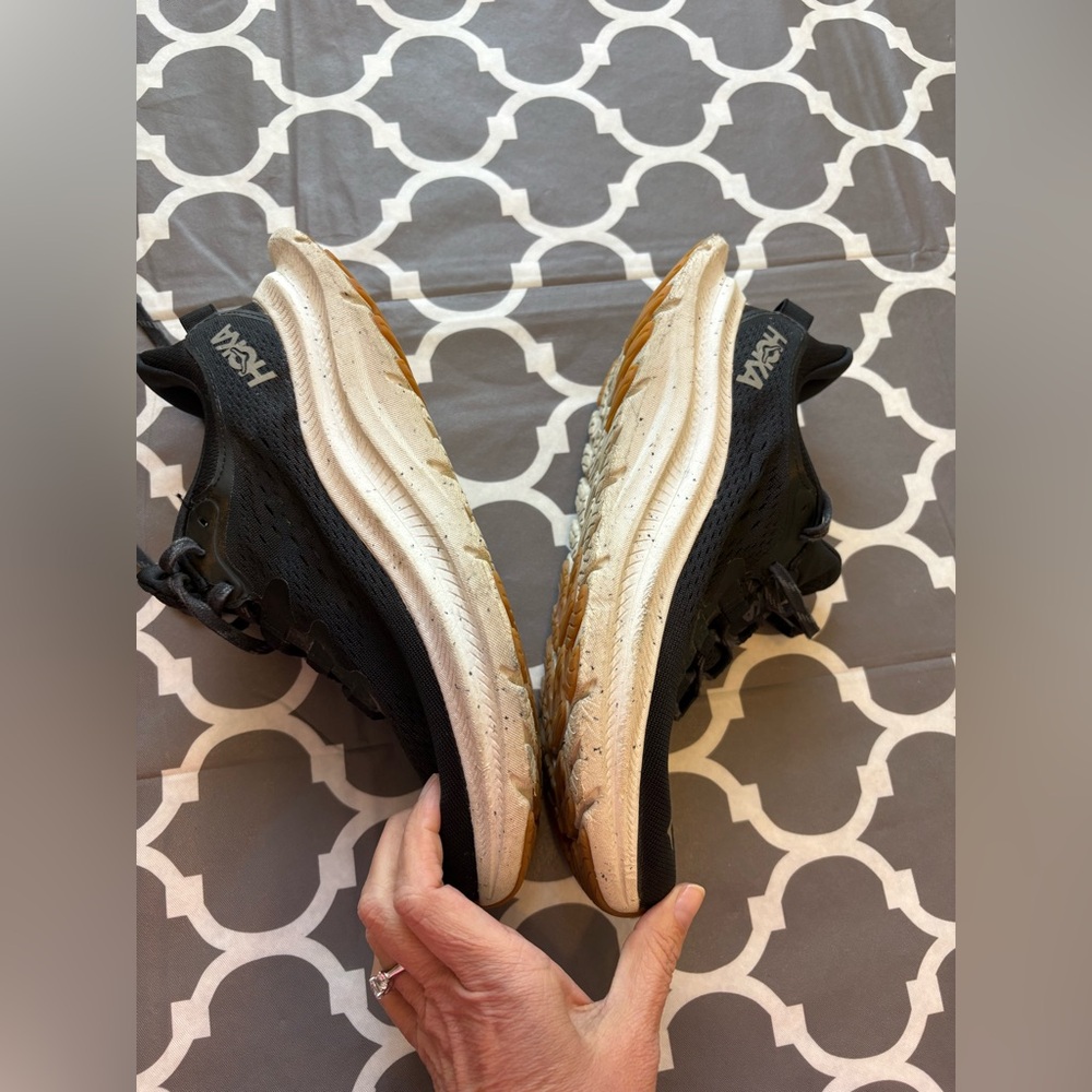 HOKA Women’s Kawana 2 fitness and running athletic shoes - Picture 6 of 9